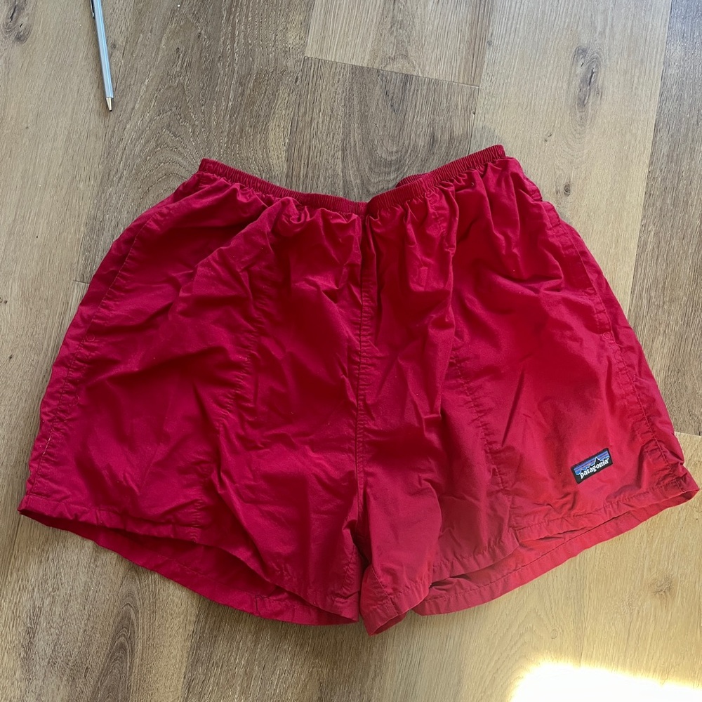 Vintage Red Patagonia baggies. Size Large.